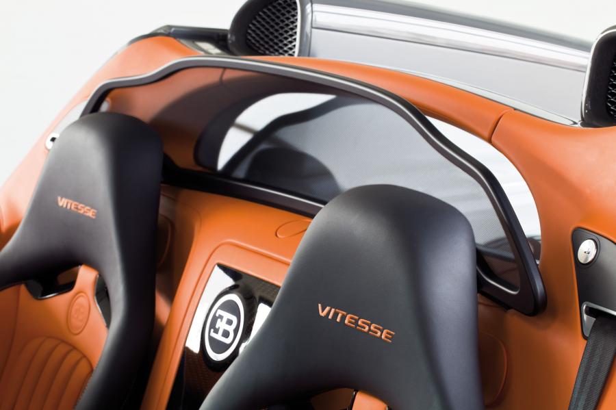  Bugatti Veyron 16.4 Grand Sport Vitesse 2012 года  (фото 2 из 32)